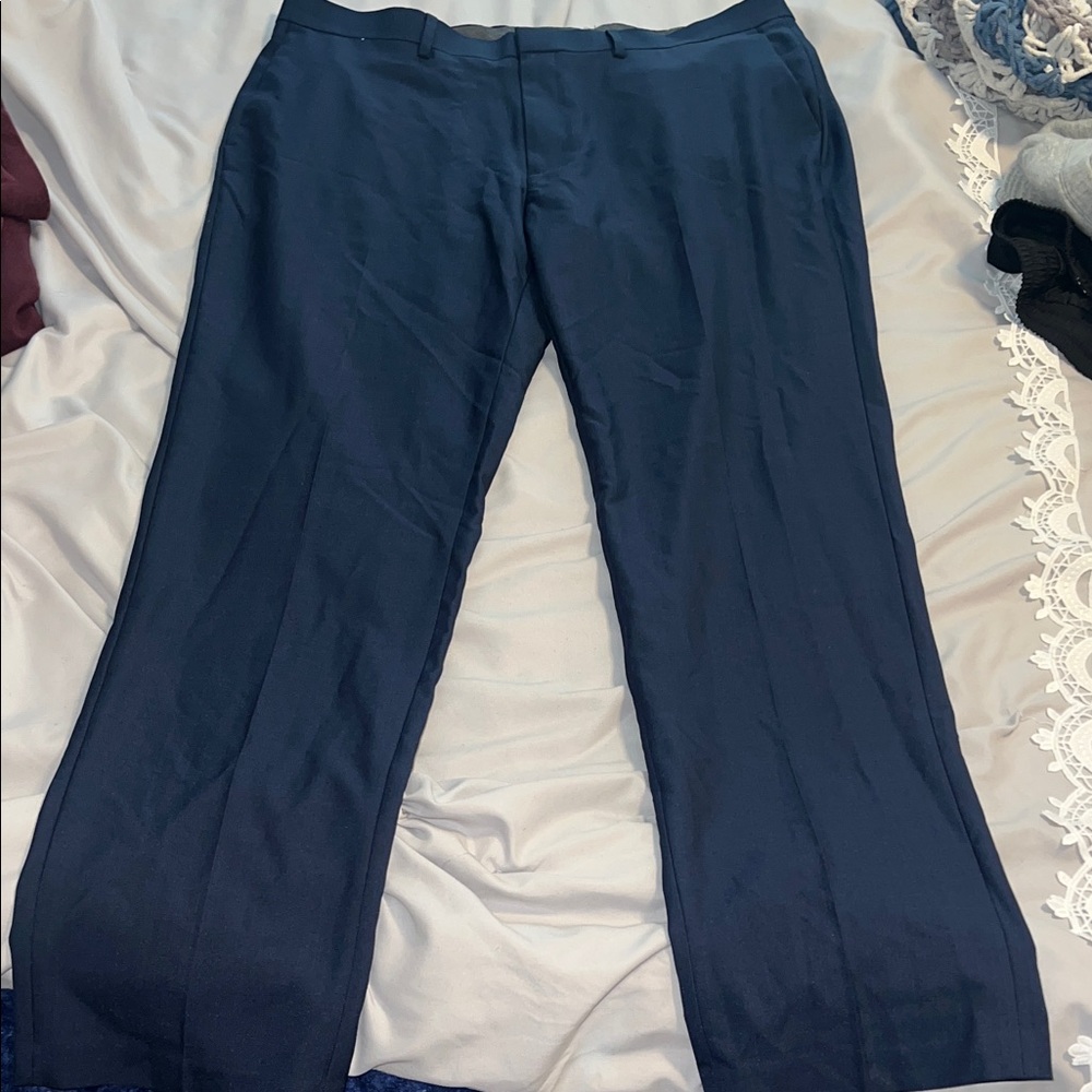 Haggar Men's Slim Fit Navy Dress Pants